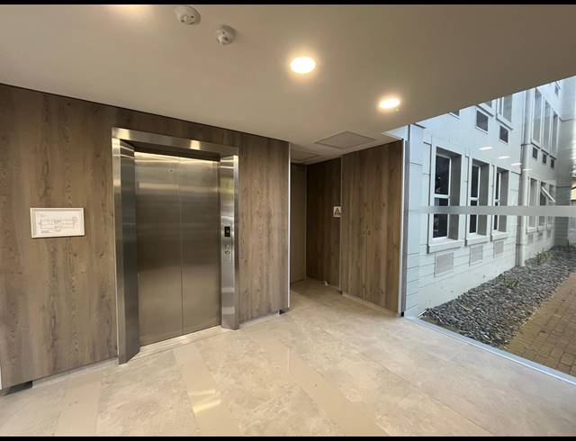 434M² OFFICE TO LET IN RONDEBOSCH